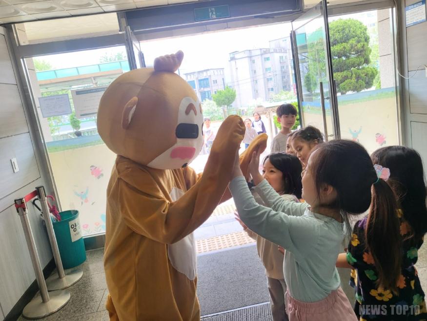 KakaoTalk_20250518_144428207_05.jpg