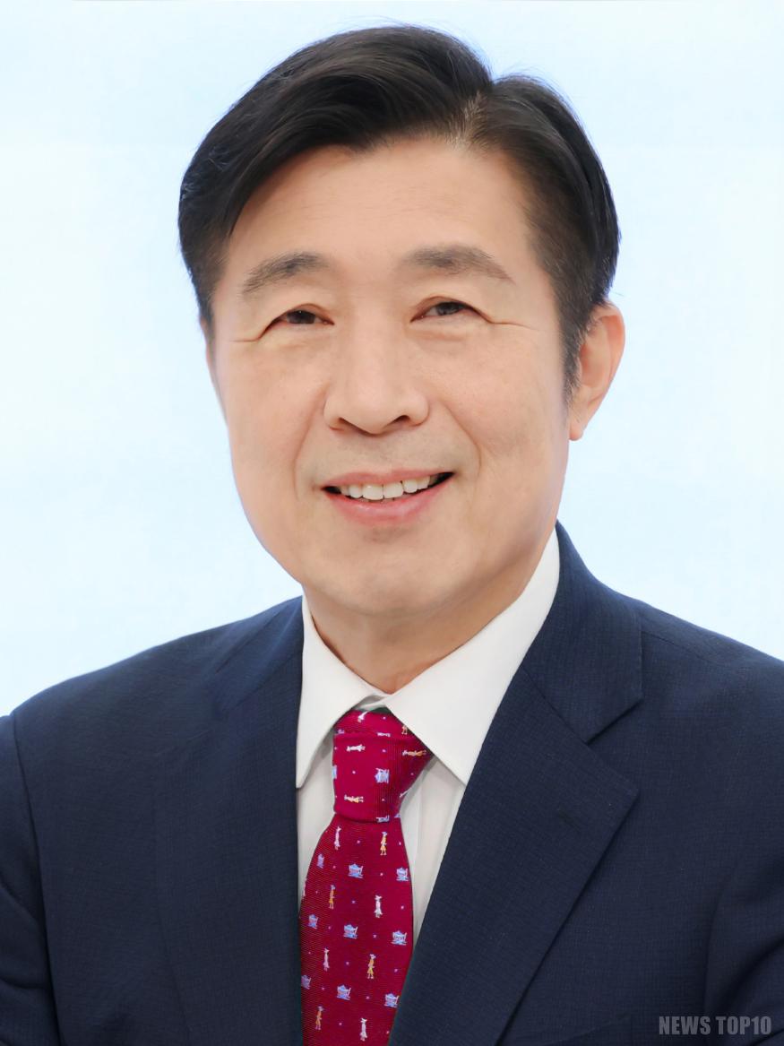 20250617 청장님 프로필 촬영-증명.jpg