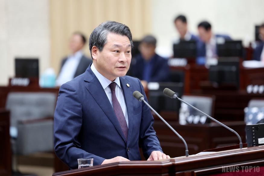 (사진1)인천시의회 김유곤 의원, 수도권매립지에 국가정원 조성 추진 제안.jpg