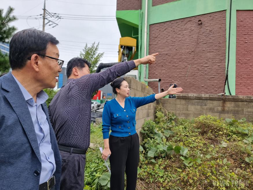 2025-10-16 (보도자료)서지영 의원, 침수 피해 현장 점검 및 재발 방지 대책 수립 간담회 개최 2.jpg