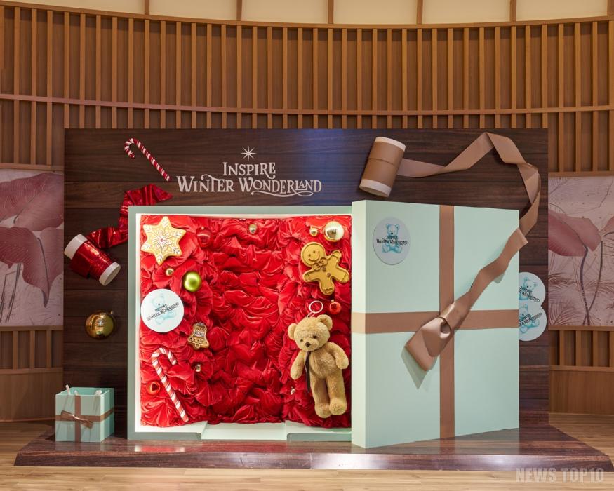 [사진 3] 포토존과 크리스마스 트리 등 인스파이어 전체가 크리스마스 무드로 꾸며진다.jpg