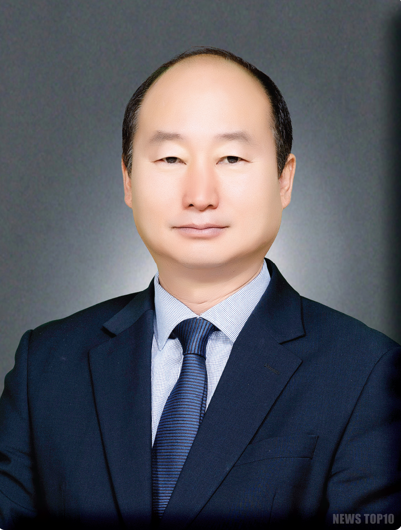 최항철 증명 사진.png