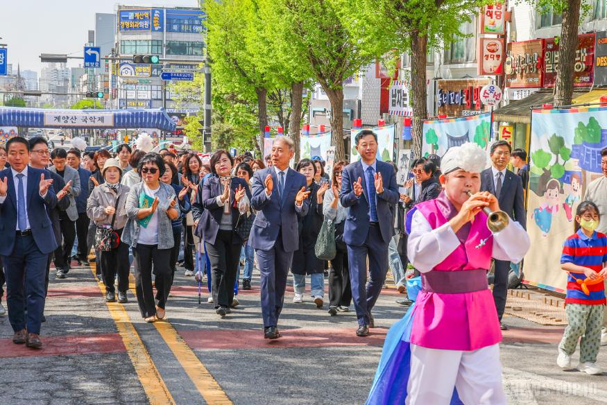0418 계양산에 울려 퍼진 우리 가락... ‘제12회 계양산 국악제’ 마무리 (9).jpg